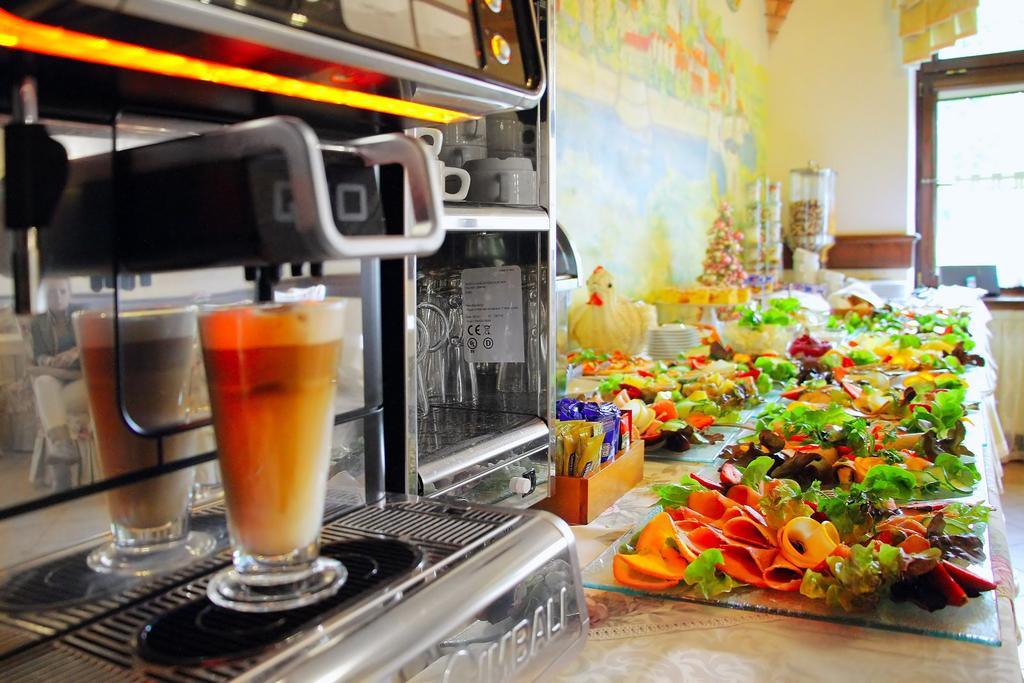 Hotel Nowodworski Legnica Luaran gambar
