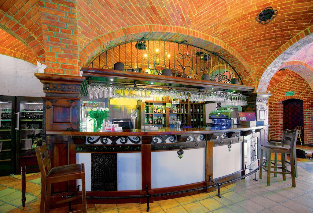 Hotel Nowodworski Legnica Luaran gambar