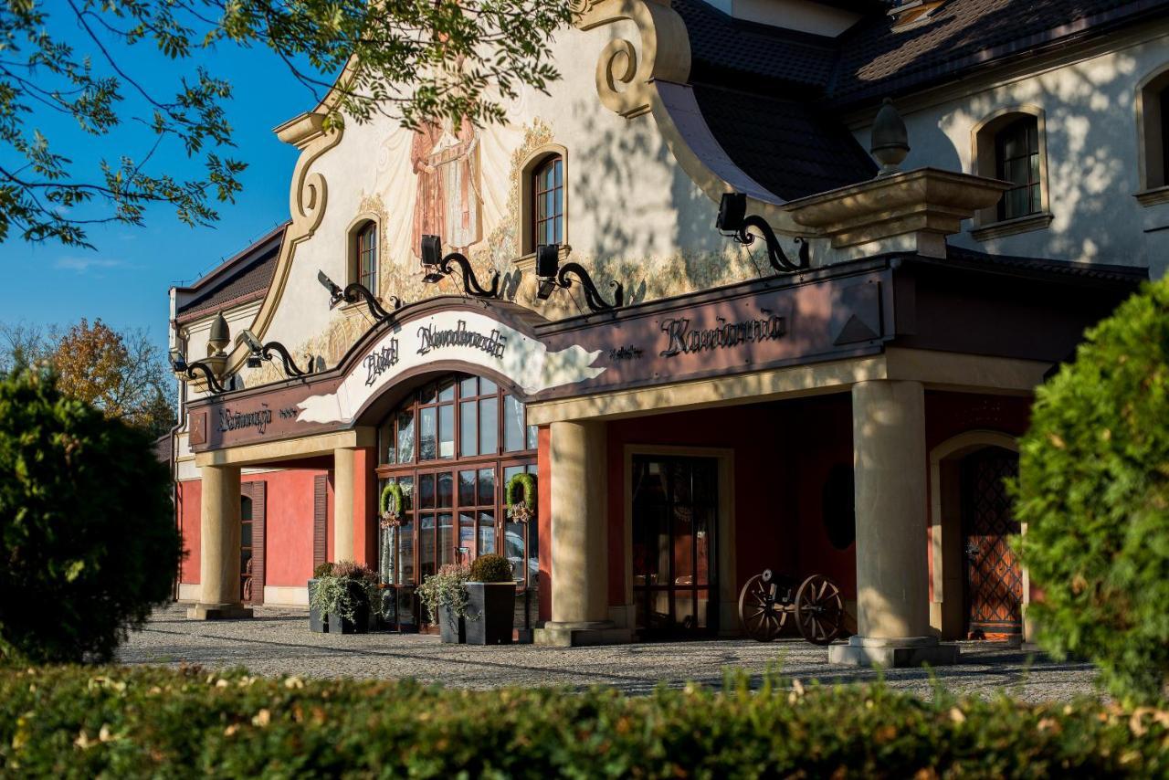 Hotel Nowodworski Legnica Luaran gambar