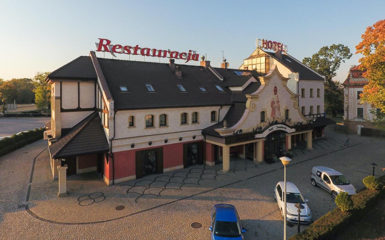 Hotel Nowodworski Legnica Luaran gambar